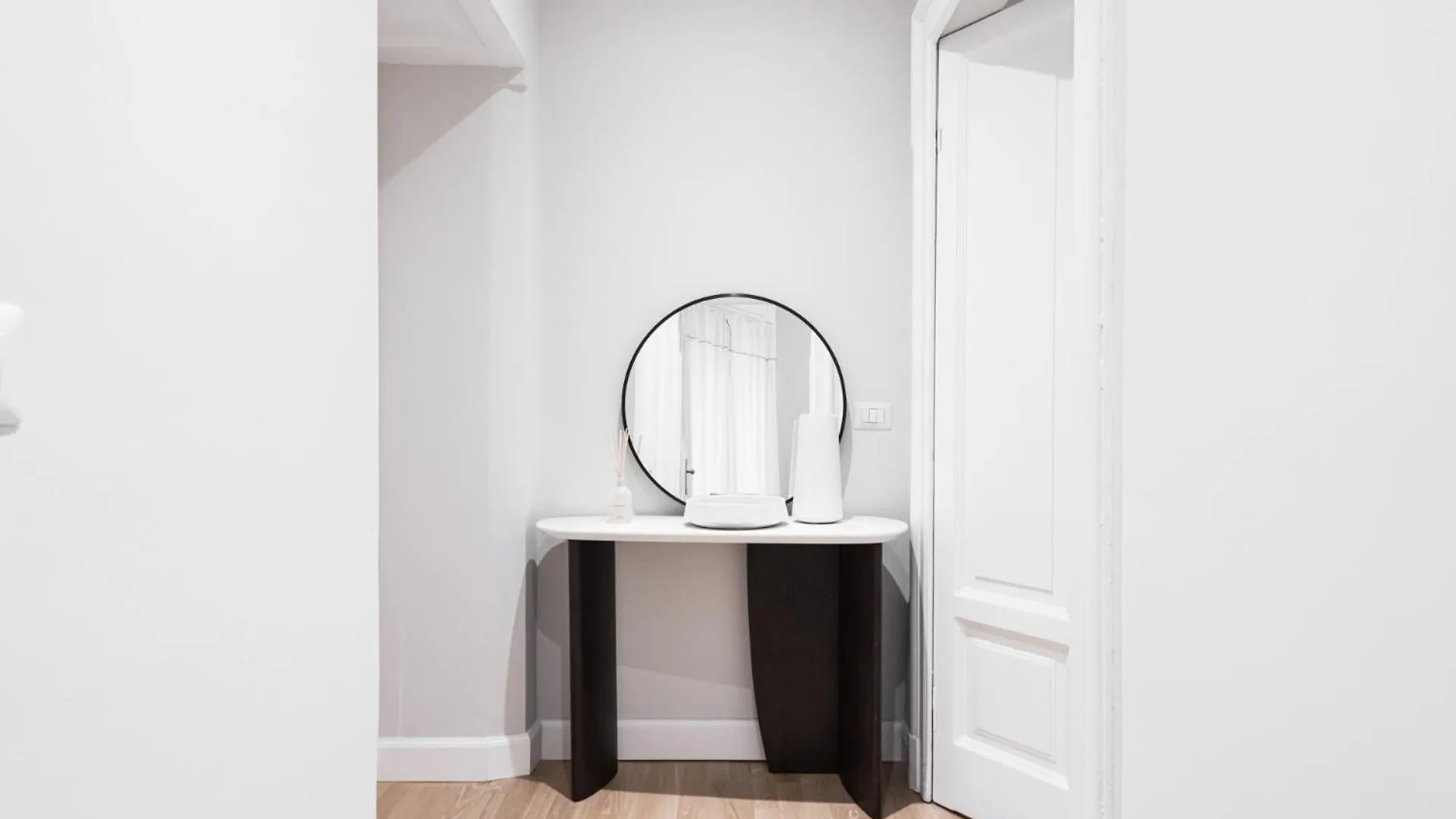 Easylife - Dimora Con Balcone In Porta Vittoria Apartment Milan